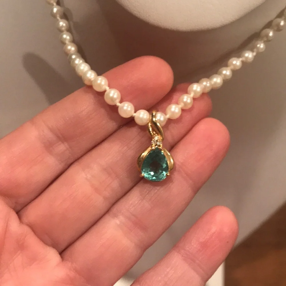 Amazing pearl necklace w/ tourmaline enhancer - Picture 2 of 8